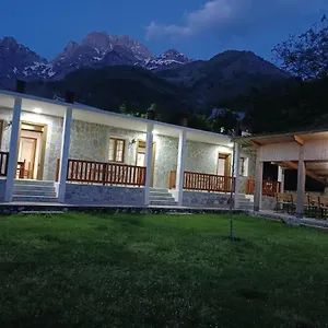 Buni Shqipes Ferienhaus