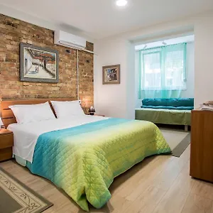 Artistic Bed & Breakfast Tirana